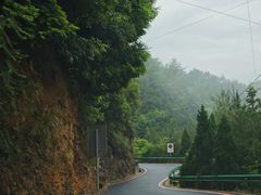 -鄣山大峡谷