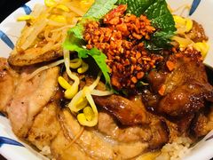猪五花盖饭-热血兄弟·炭火烤肉(融侨中心店)