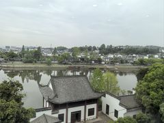 -披云山庄