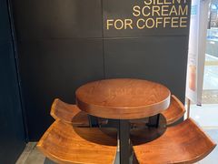 用餐区-星巴克臻选(深圳华强北茂业店)