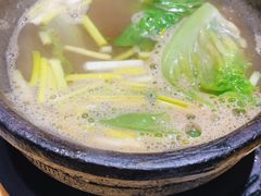 -长松砂锅