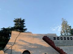 -侵华日军南京大屠杀遇难同胞纪念馆-停车场