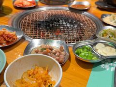 -唯成•韩国炭火烤肉 유성고기