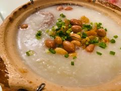 -新大咀港式茶餐厅(宝山万达店)