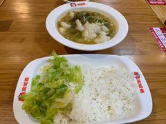 老坛酸菜鱼饭-南城香·饭香串香馄饨香(赵公口店)