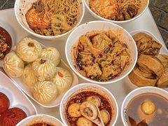 -李与白包子铺(桐梓林店)