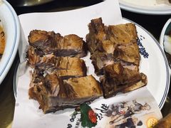 -那家老院子东北菜·饺子·小鸡炖蘑菇(艳华街店)