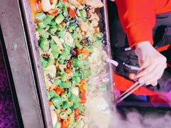 -蛙来哒(华隆步步高店)