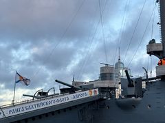 -阿芙乐尔号巡洋舰