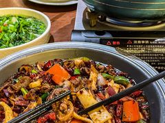 -老滇山寨•云南特色菜•地方菜•民族风情歌舞表演(金碧店)