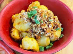 -拐枣巷小串串(财大店)