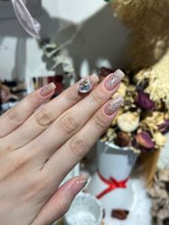 -NEW LOOK-绿麓 · 美甲美睫脱毛工作室