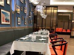 -艳阳天(万达广场红标店)