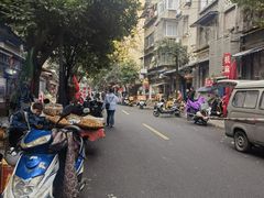 -全家福米线