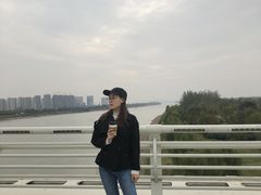 -南京眼步行桥