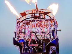 -北戴河碧螺塔海上酒吧公园