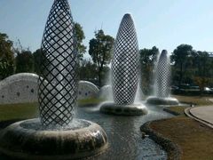 -上海滴水湖皇冠假日酒店