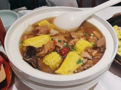 -江城小馆陕南妈妈菜·全球旅行餐厅(钟楼店)