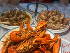 -三妹小龙虾·黄油蟹(华侨城总店)