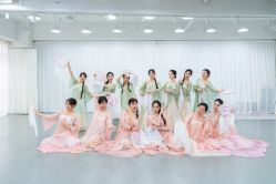 -深舞形体民族舞蹈工作室