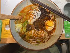 -百春原湖南牛肉粉(百联世纪店)