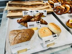 -光作面包Voila Lumiere(中山店)