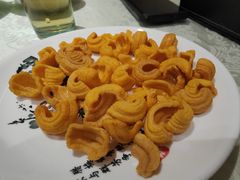 -眷江南之小蓝鲸(王府大街店)