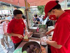 -詹爷爷乌节路街头冰淇淋