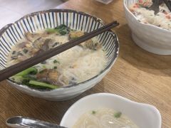 -鲜越鲜鱼粉(财富购物中心店)