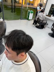 -尤司男士国潮理发馆