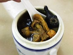 姬松茸炖乌鸡-国英炖品店(甲子路店)