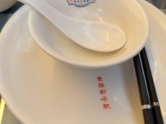 -肥田仔·香港大排档(静安寺店)