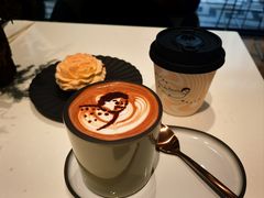 -潮一不贰·法式甜品·生日蛋糕·西式简餐(外滩店)