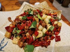 -滇香肴·云南菜蒸汽石锅鱼(云南北路店)