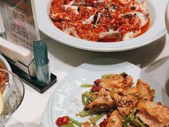 -荷花亭·湖北融合菜(中商广场店)