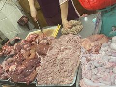-标记美食新鲜猪杂(兴南大道店)