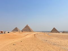 -吉萨金字塔群