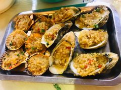 炭烤扇贝-覃记海鲜美食餐厅