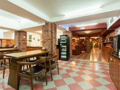 -时光赛豪酒店(北京大学第一医院平安里地铁站店)