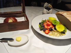 一束花·色拉-狮拾久·现代新加坡料理(壹方城店)