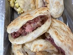 纯驴肉火烧-牛老五羊杂汤(广阳区总店)