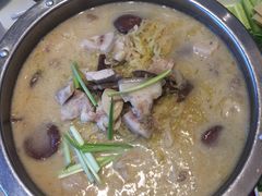 -吴记酱骨炖菜馆(西大直街店)