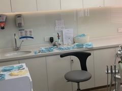 -Dr.Z dental仁康种植矫正中心