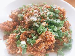 粉蒸肥肠-小杨翘脚牛肉