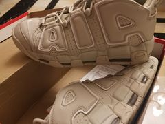 -京伟修鞋洗鞋奢侈品皮具护理店