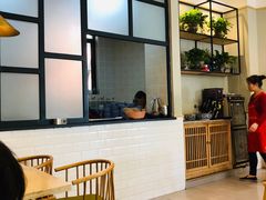 -镇南锅盖面馆(解放路店)