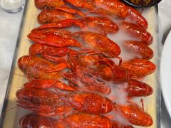 -肥肥虾庄·金牌油焖大虾(首义路店)