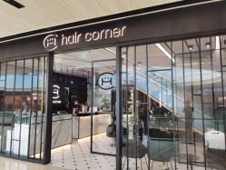 -HAIR CORNER
