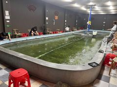 -光头佬室内钓虾场·烧烤·团建·亲子(中山八路店)
