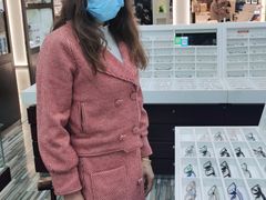 -三叶眼镜城批发市场(上海火车站店)